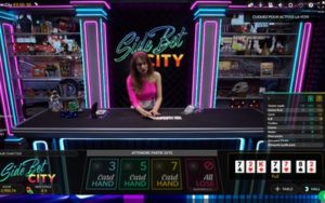 Table de poker en live Evolution Gaming Side Bet City