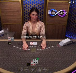 Infinite Blackjack d'Evolution Gaming : table de black jack en ligne sans limitation de places