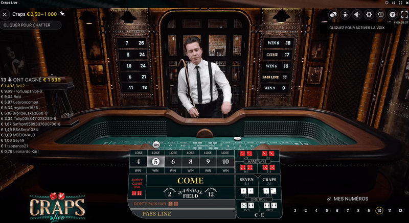 Image d'un croupier a la table Live Craps