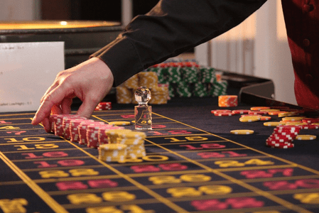 Formation de croupier afin d'être opérationnel dans un casino