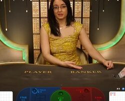 La table de baccarat en ligne Peek Baccarat disponible sur le casino en ligne Cresus