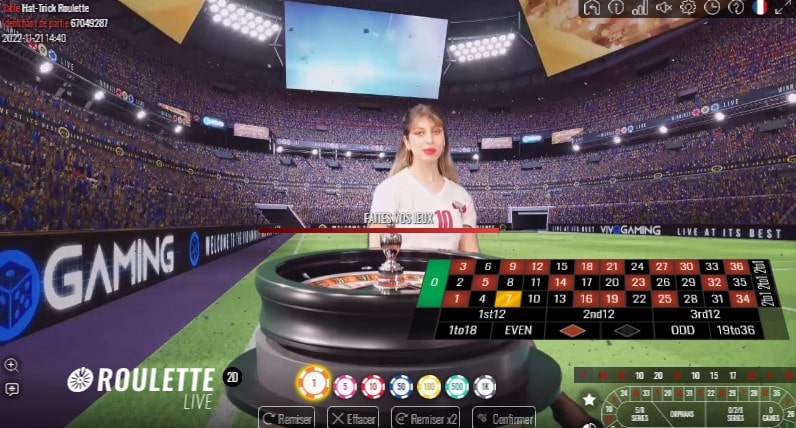 Croupier en direct dans le studio de Hat Trick Roulette Studio de Hat Trick Roulette